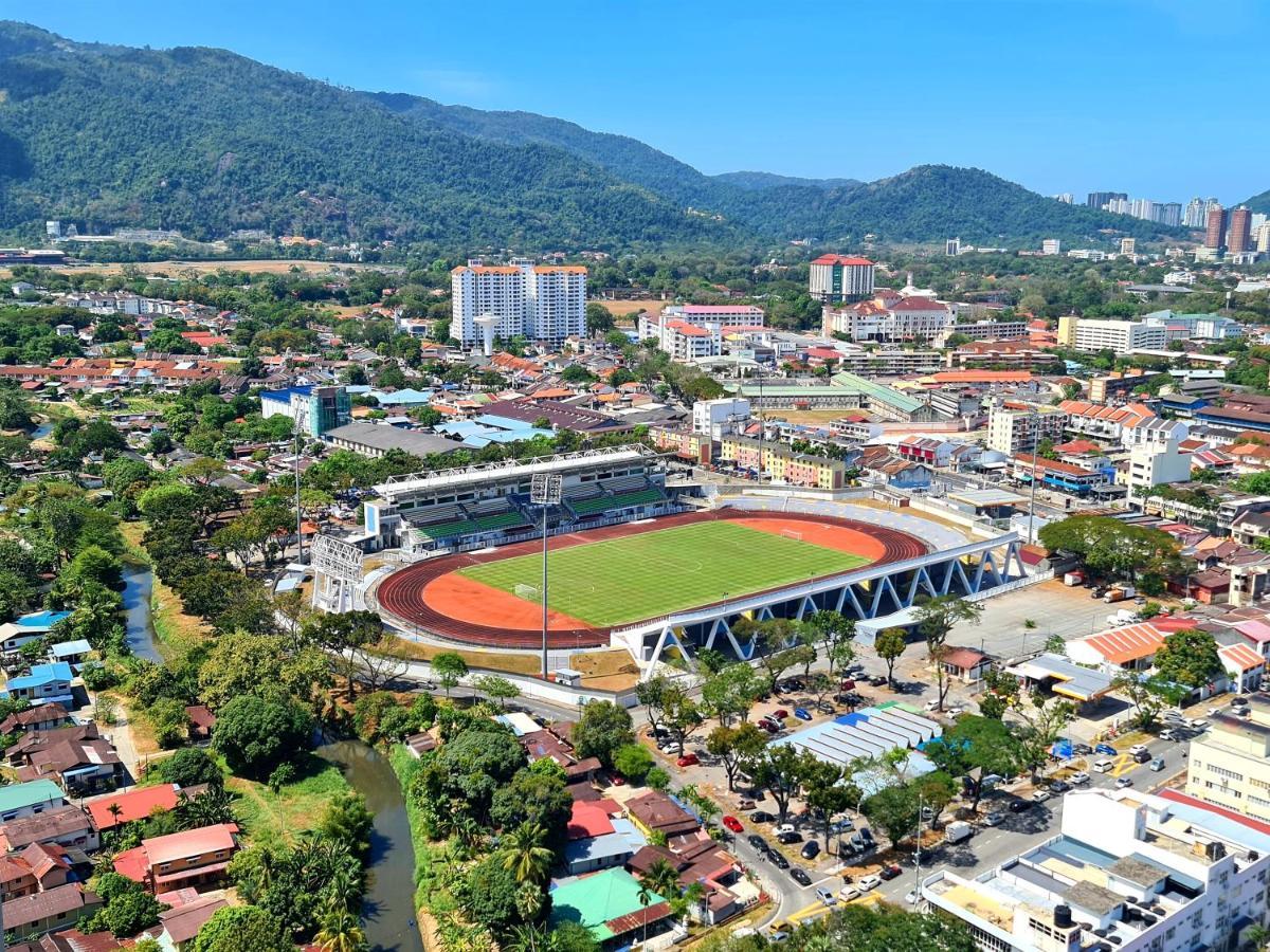 Apartment Beacon Executive - George Town