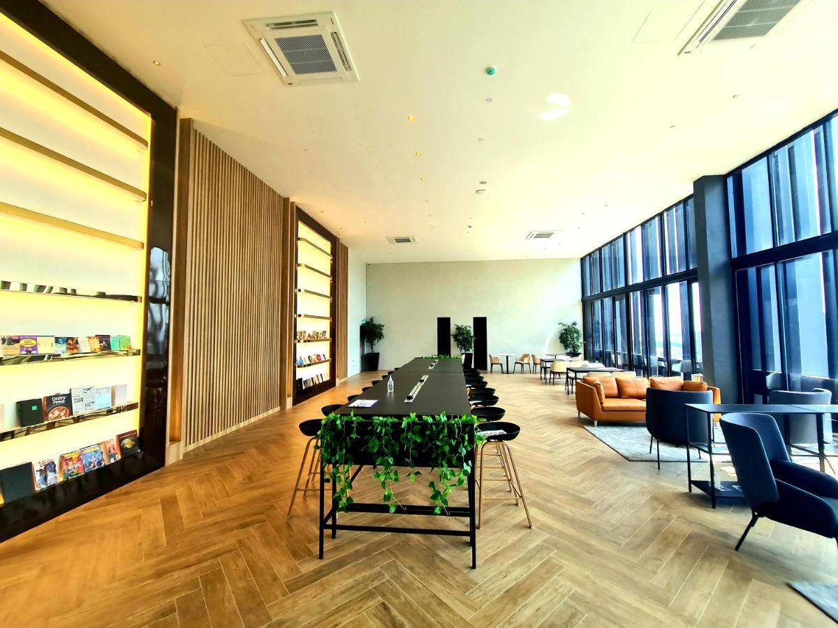 Apartment Beacon Executive - *