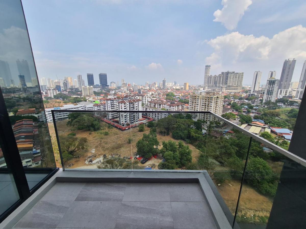 Apartment Beacon Executive -