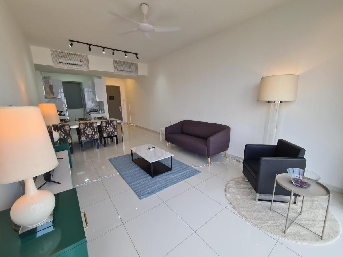 Apartment Beacon Executive - *